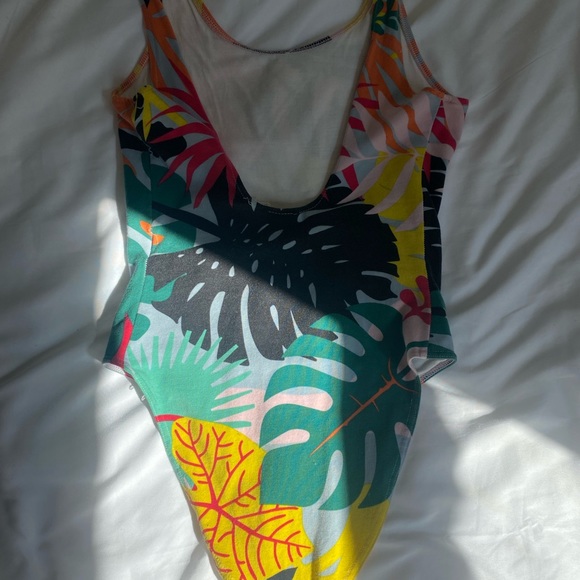 Adidas bodysuit - Picture 2 of 3